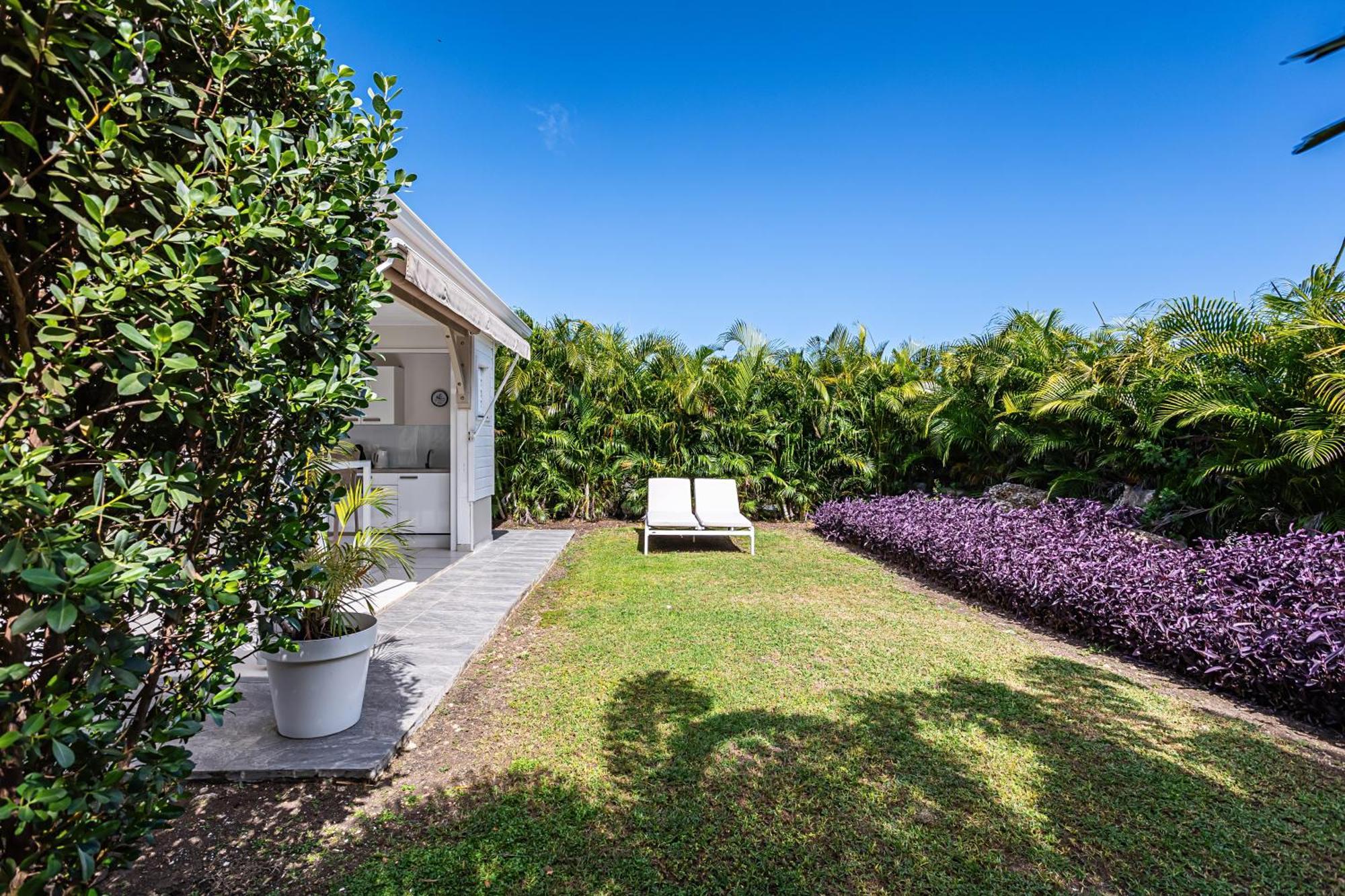 Magnifique Bungalow Et Jacuzzi Au Coeur Des Plages Villa Le Moule Exterior photo